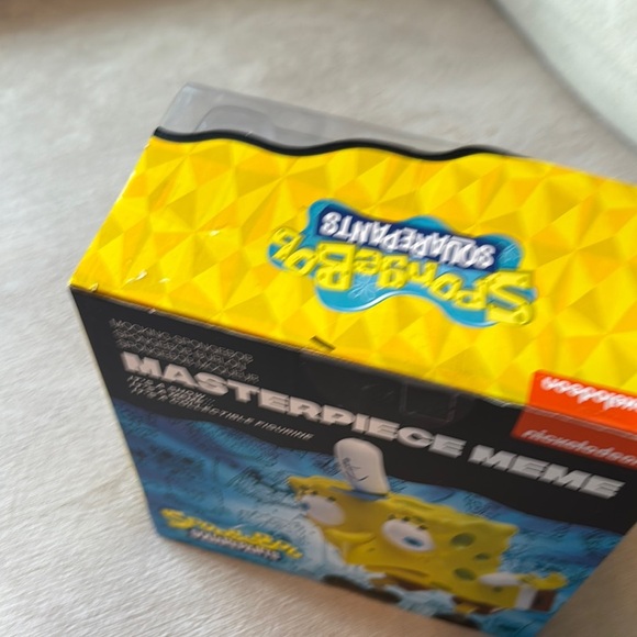 SpongeBob SquarePants Yellow Action Figure Playset - Picture 6 of 6